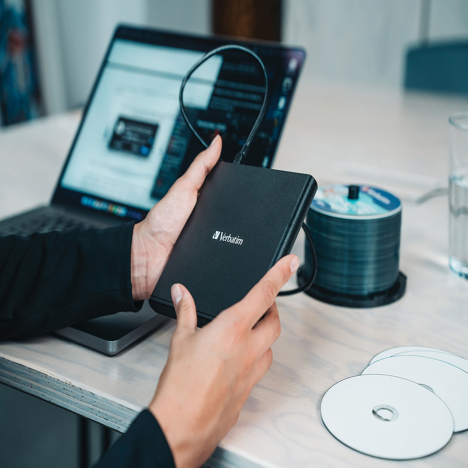 VERBATIM® Lecteur CD/DVD externe Slimline, USB-A/USB-C - Photo 7/8